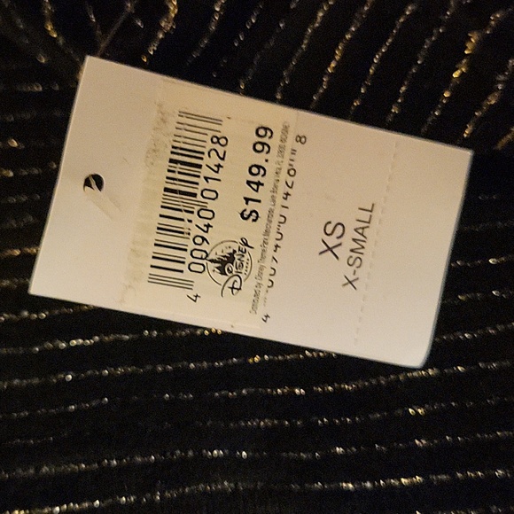 NWT: Walt Disney World 50th Anniversary Spirit Jersey - Picture 15 of 16